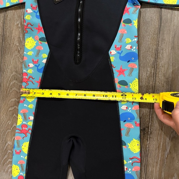 Goldfin Wetsuit - Picture 8 of 14